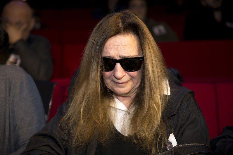 Usta oyuncunun cenaze töreninde sanatçı dostları yalnız bıraktı