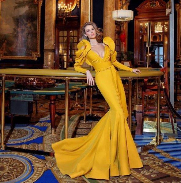 Ünlü model Tülin Şahin'in eski fotoğrafları 