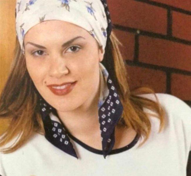 Ünlü model Tülin Şahin'in eski fotoğrafları 