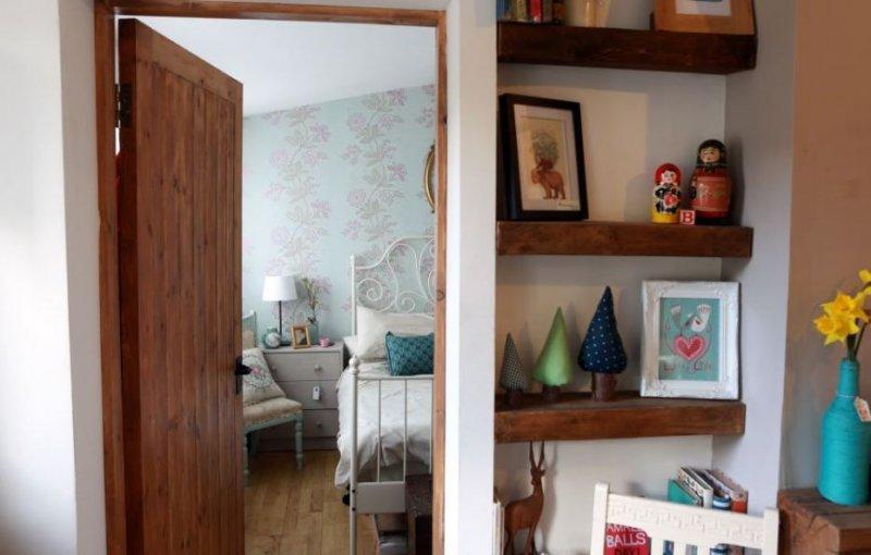 İngiltere'de eski garaj müthiş bir villaya dönüştürüldü