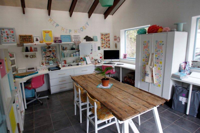 İngiltere'de eski garaj müthiş bir villaya dönüştürüldü