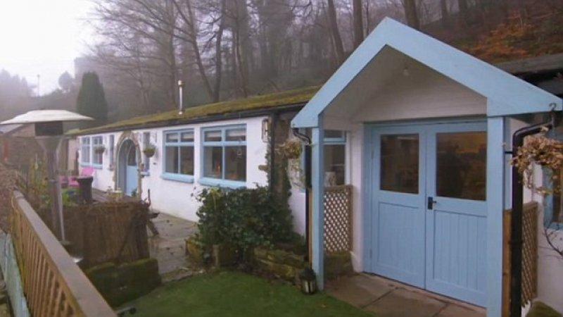 İngiltere'de eski garaj müthiş bir villaya dönüştürüldü