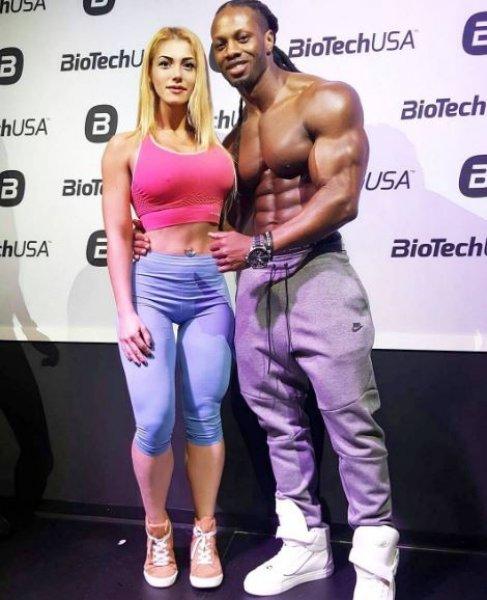 Instagram'ın yeni fenomeni Türk kızı Femme Felis 