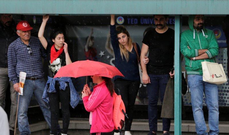 Ankara'da 1 Mayıs'a yağmur engeli