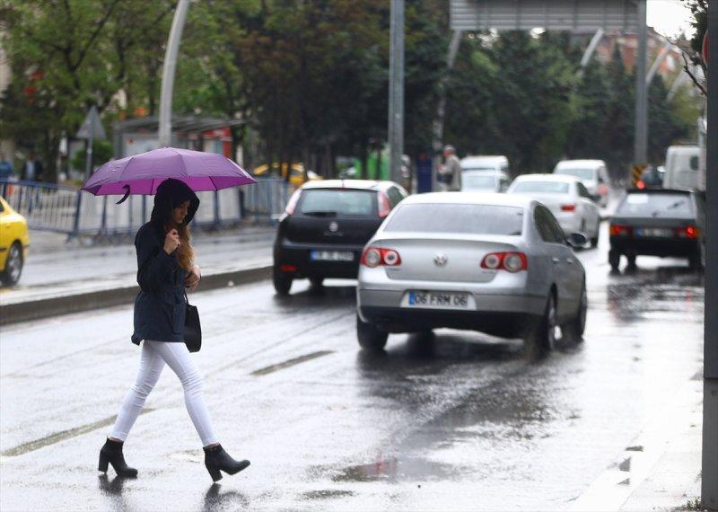 Ankara'da 1 Mayıs'a yağmur engeli