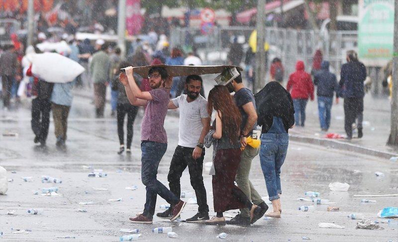 Ankara'da 1 Mayıs'a yağmur engeli
