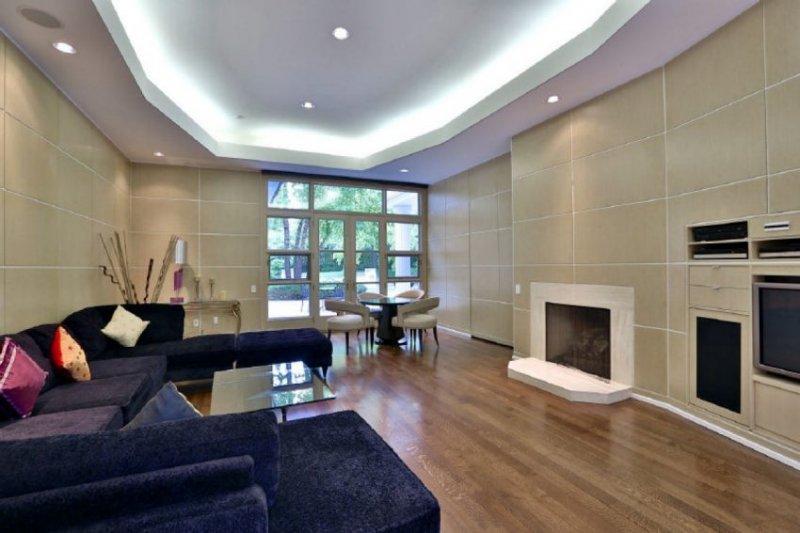 Ünlü şarkıcı Prince'in evi satışa çıktı