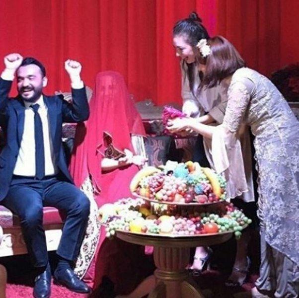 Kadir ve Kemal Doğulu kardeşinin kına gecesinde ağladı