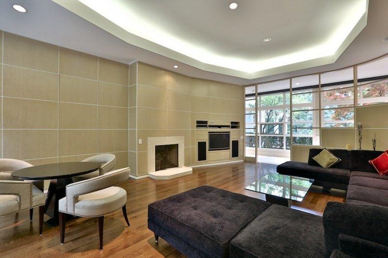 Ünlü şarkıcı Prince'in evi satışa çıktı