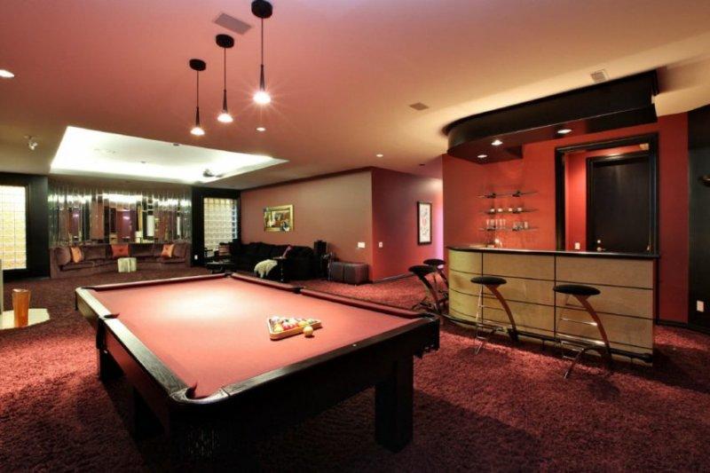 Ünlü şarkıcı Prince'in evi satışa çıktı