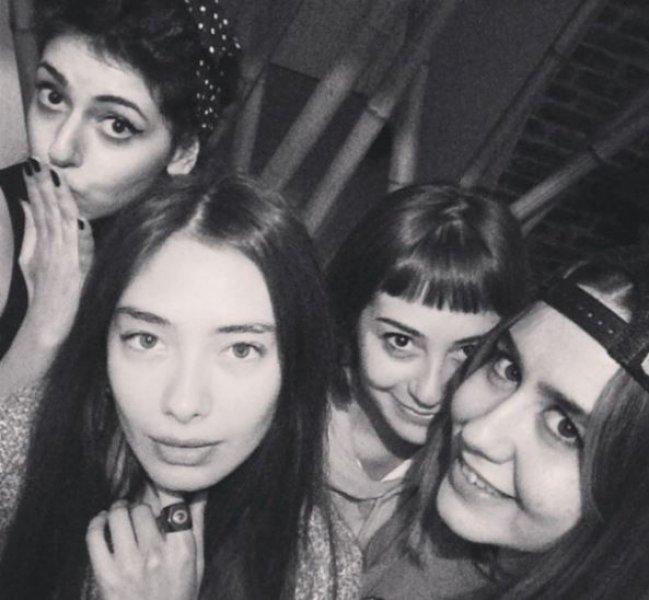 Kadir ve Kemal Doğulu kardeşinin kına gecesinde ağladı