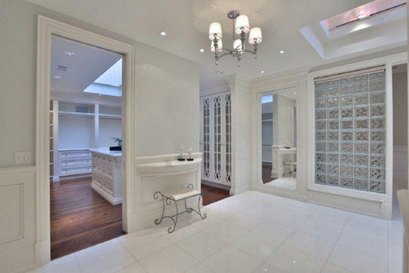 Ünlü şarkıcı Prince'in evi satışa çıktı