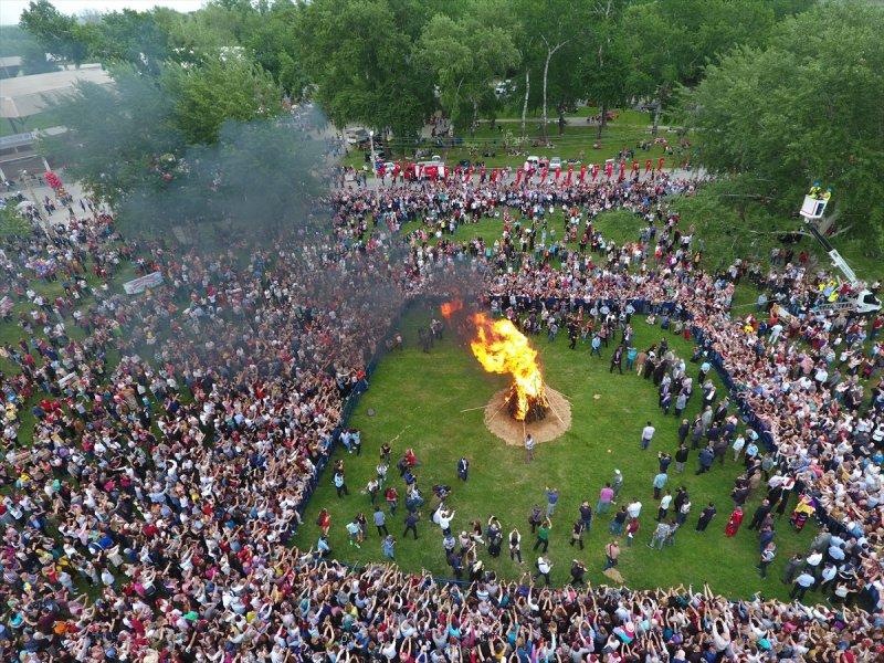 Edirne’de renkli Hıdırellez kutlamaları