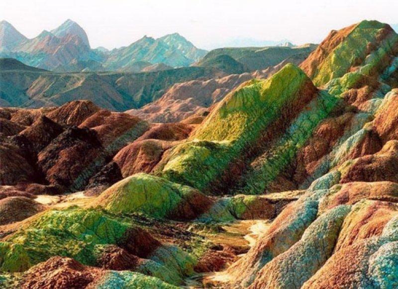 Gökkuşağı Dağları