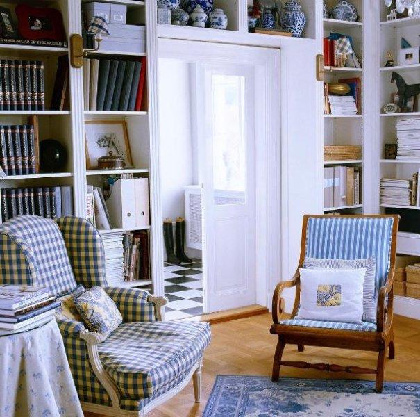 Krallığın saman çatılı evleri 