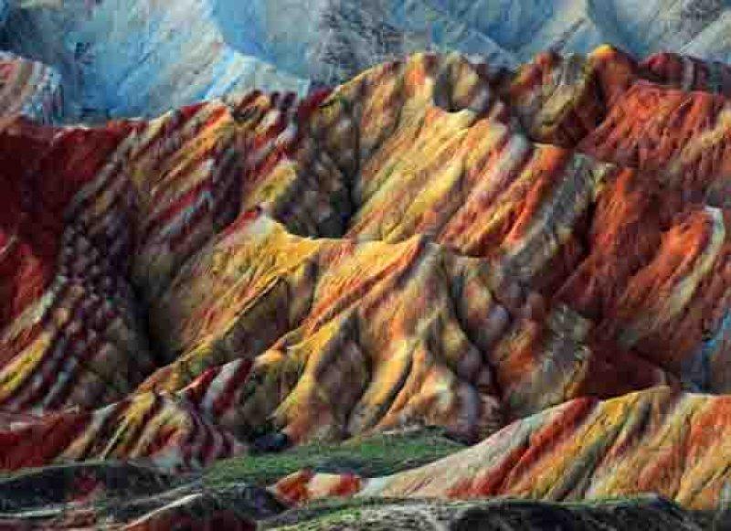 Gökkuşağı Dağları