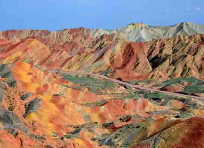 Gökkuşağı Dağları