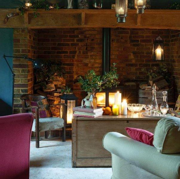 Krallığın saman çatılı evleri 