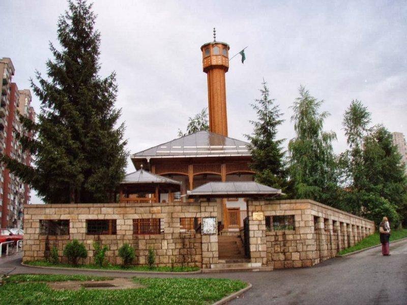 Bosna Savaşı'nda yıkılan camiler küllerinden doğuyor