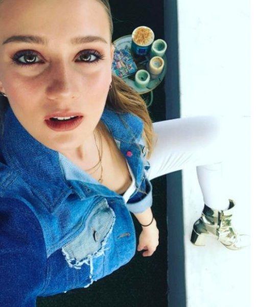 Gizem Karaca nişanlandı