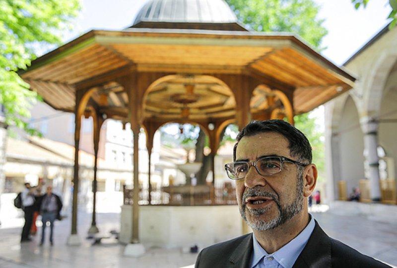 Bosna Savaşı'nda yıkılan camiler küllerinden doğuyor