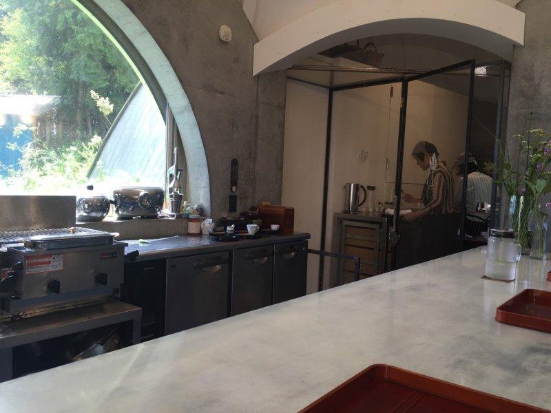 Japon dağlarında emekli kadınların muhteşem evi