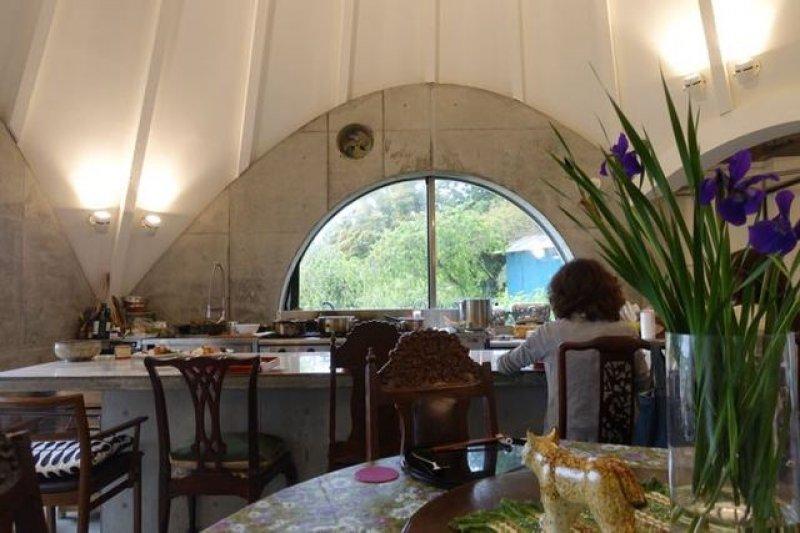 Japon dağlarında emekli kadınların muhteşem evi