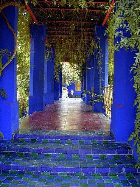 Toprakları kızıl şehir Marakeş 