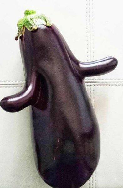 Sebze ve meyvelerin komik şekilleri 