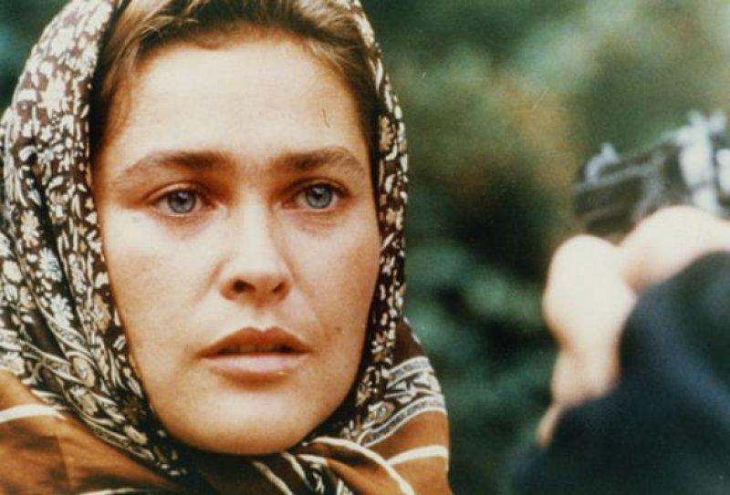 Hülya Avşar 35 yıldır gündemde 