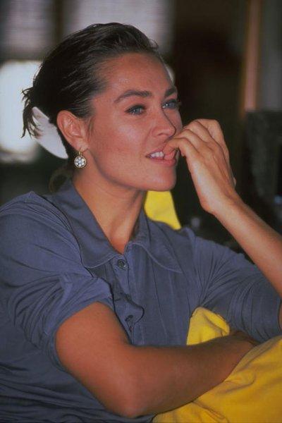 Hülya Avşar 35 yıldır gündemde 