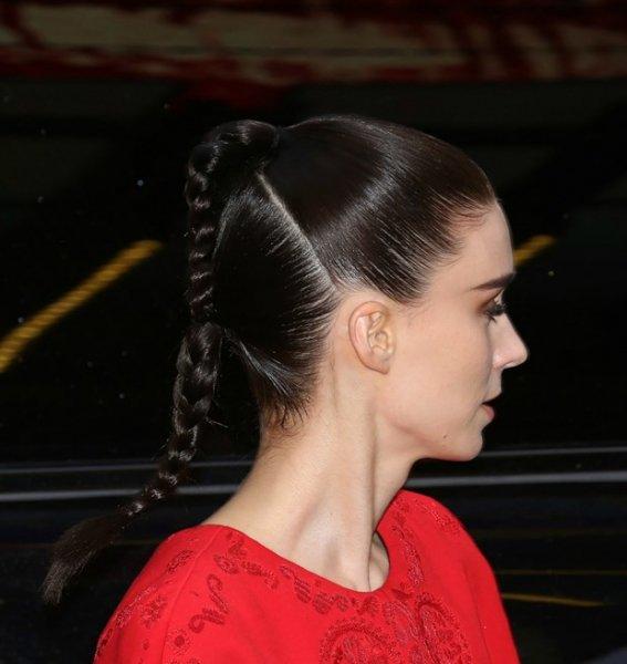 Hollywood'un son gözdesi örgülü saçlar 