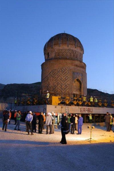 Batman'daki tarihi türbe taşınıyor