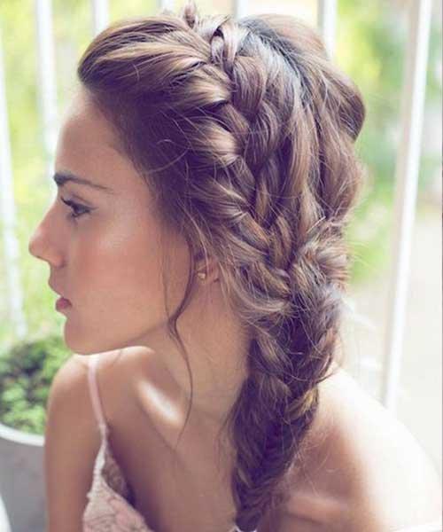 Hollywood'un son gözdesi örgülü saçlar 