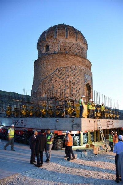 Batman'daki tarihi türbe taşınıyor