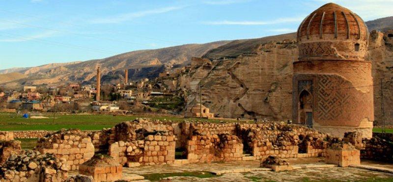 Batman'daki tarihi türbe taşınıyor