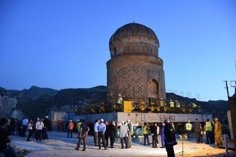 Batman'daki tarihi türbe taşınıyor