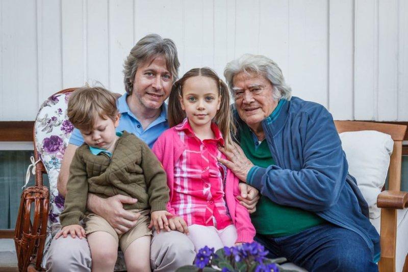 Cüneyt Arkın'ın 50 yıllık mutluluğu 