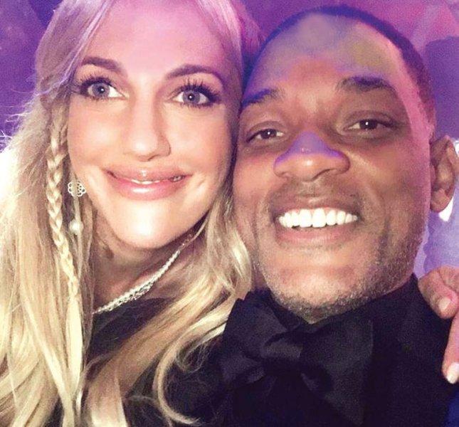 Meryem Uzerli dünya yıldızlarıyla