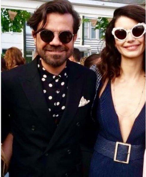 Sarp Akkaya ile Sinem Yalçınkaya evlendi