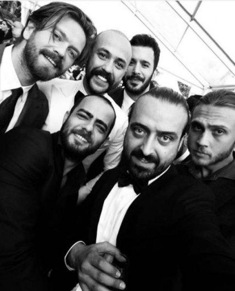 Sarp Akkaya ile Sinem Yalçınkaya evlendi