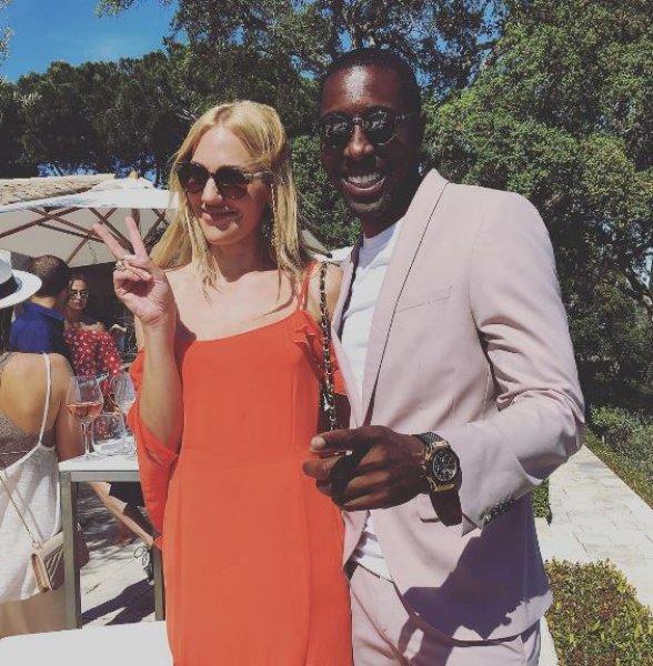 Meryem Uzerli dünya yıldızlarıyla