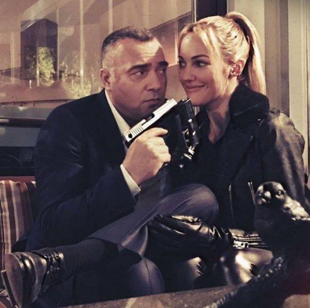 Meryem Uzerli dünya yıldızlarıyla