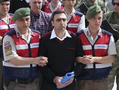 FETÖ'cü darbeciler hakim karşısında