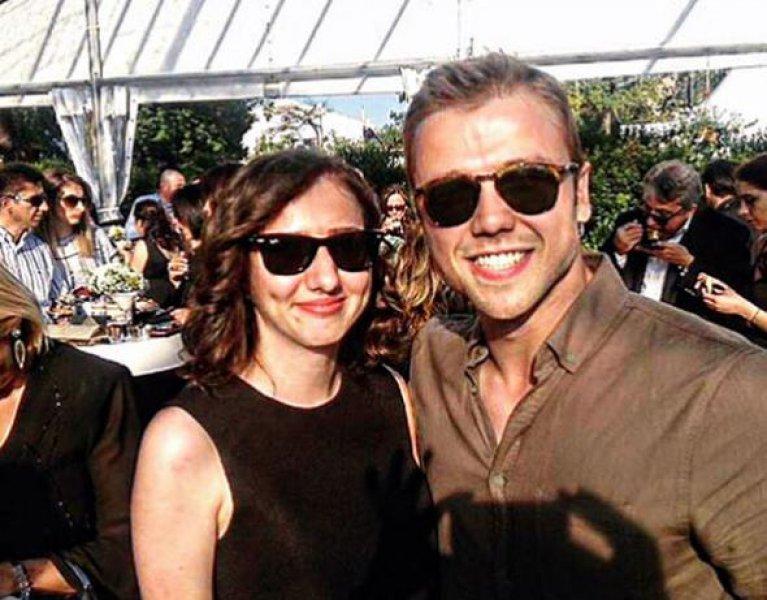 Sarp Akkaya ile Sinem Yalçınkaya evlendi