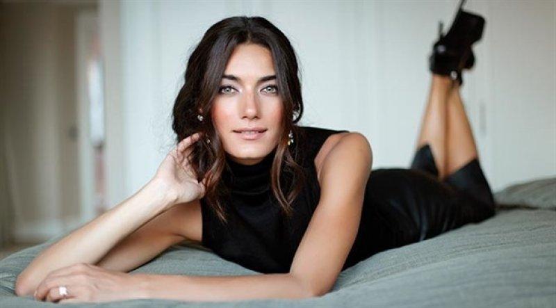 Rol aldıkları dizilerden kovulan ünlüler 