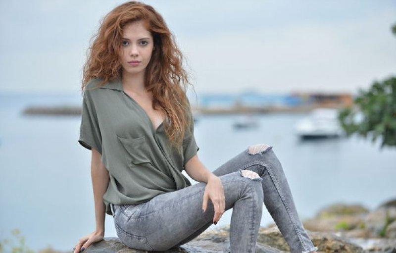 Rol aldıkları dizilerden kovulan ünlüler 