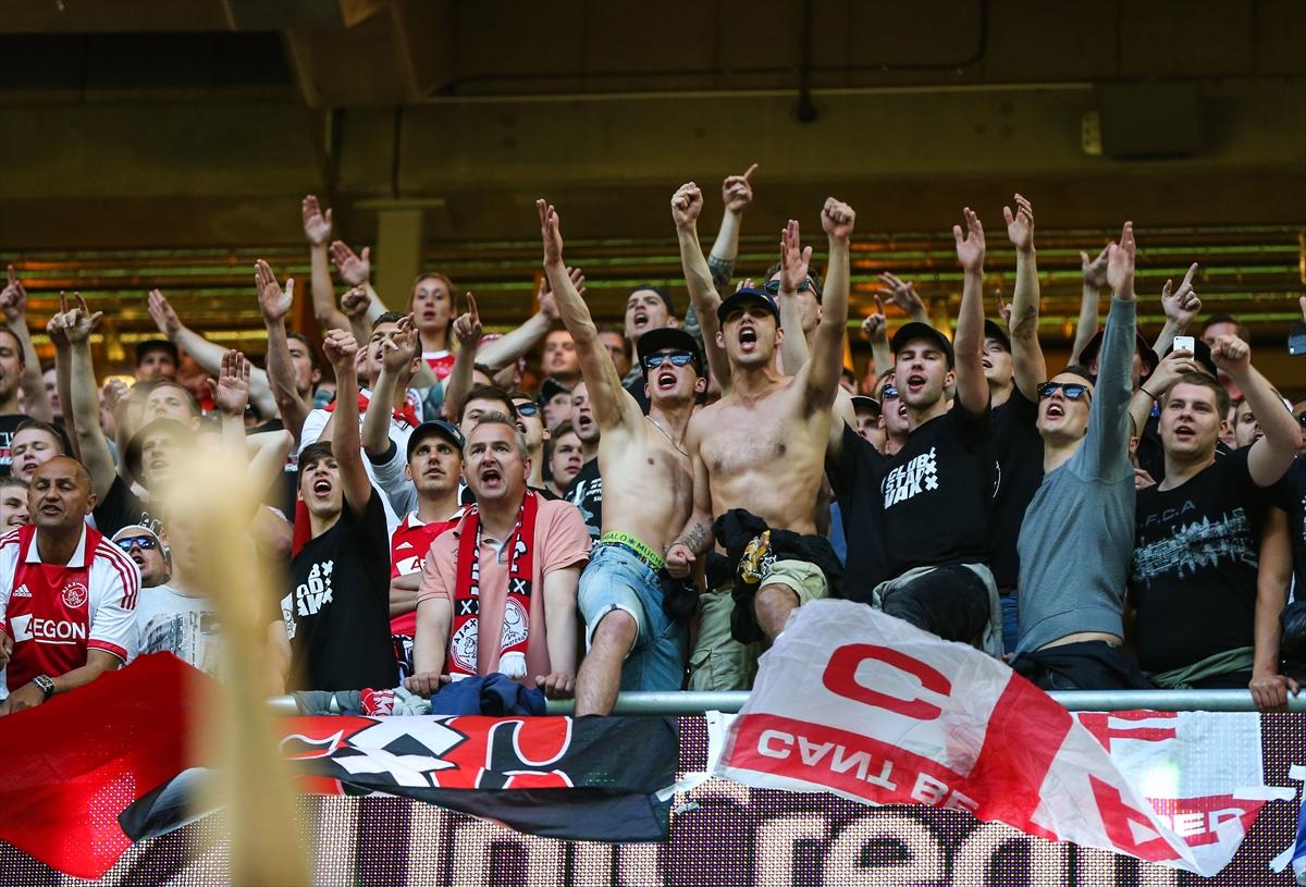 Manchester United - Ajax Avrupa Ligi finali maçından kareler