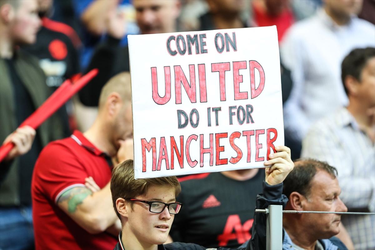 Manchester United - Ajax Avrupa Ligi finali maçından kareler