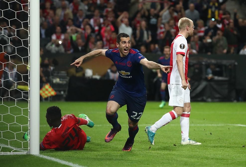 Manchester United - Ajax Avrupa Ligi finali maçından kareler